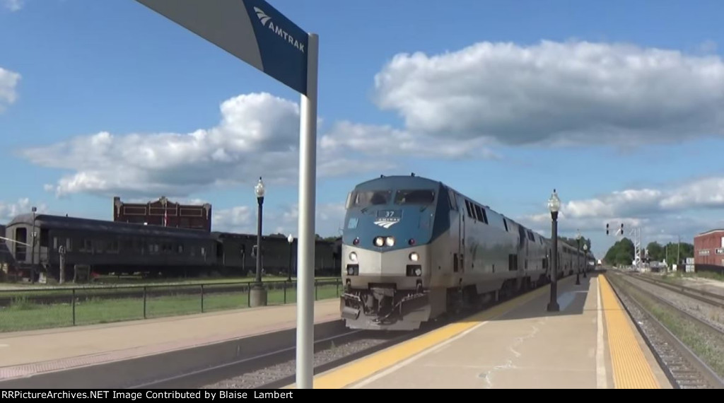 Amtrak 5